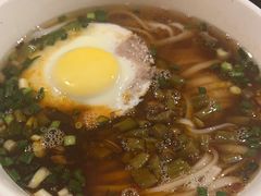 -矮子粉店1985·长沙米粉(湘春路店)