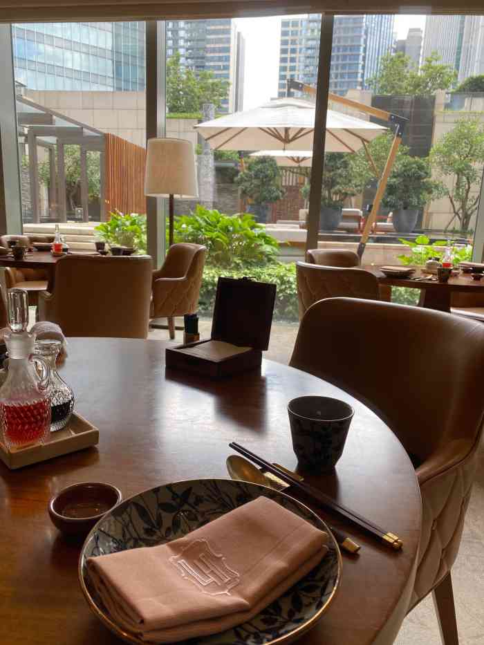 广州瑰丽酒店108层餐厅图片