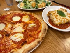 -城市大道红炉披萨烘焙坊