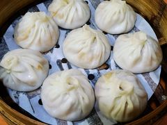 -莱莱小笼·乔艾
