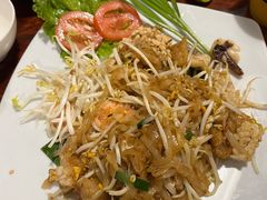 -Dang restaurant (patong phuket)