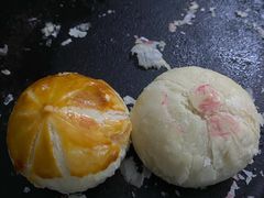 鲜肉月饼-邵万生食品公司(南京东路店)