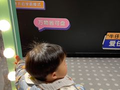 -蓝鲸奇亲子游泳俱乐部