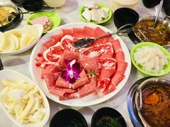 牛肉组合-牛魔王时尚回转餐厅