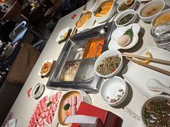 -海底捞火锅鲜切牛肉主题店(长寿路店)