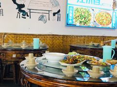 大堂-聚八方土菜馆(余松路店)