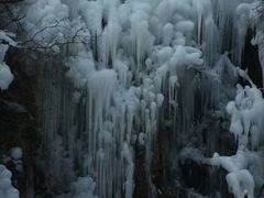 -大平台龙居瀑布旅游区
