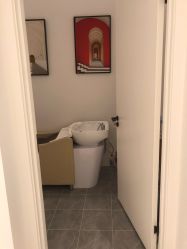 -微笑雨嘉造型护肤