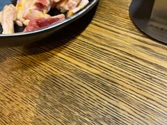 -鑫釜山海鲜烧烤(鑫丰国际店)