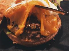 -HIGH FIVE哈福手工汉堡(桂林路店)