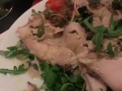 -卡佩罗意大利餐厅及酒吧Al Cappello Trattoria