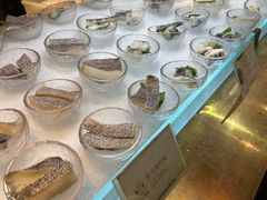 -半岛翡丽海鲜自助餐厅(观风亭店)