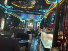 -屋有岛沉浸游戏旗舰店(中山公园店)