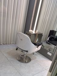 -PE SALON