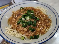 -玲玲饮食店