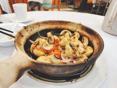 啫啫蘑菇-勝記酒家·37年老字号·经典粤菜(荔枝公园店)