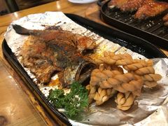 -老东镇啤酒屋海鲜加工·蒸汽海鲜·海鲜烧烤(台东店)