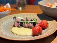 -JINNS锦时 steak&pizza(浸信会礼拜堂旧址店)