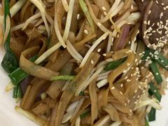 -泉龙渔村·粤式早茶·金牌烧鹅(中山三乡店)