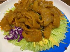 摇滚拉皮-满园烤鸭·春饼(太原街万达店)