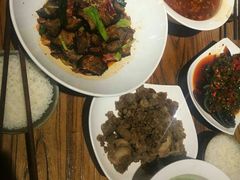 -俏湘私房菜(国贸店)