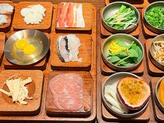 -银米·云南传统过桥米线(双廊黑金冠店)