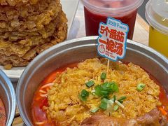 -灵芝妹子海鲜米线(劳动公园店)