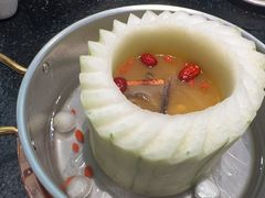 -得意咚瓜·顺德鱼生·冬瓜火锅(深圳首店)