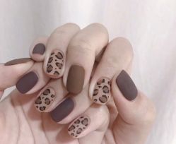 -Pink You美甲美睫纹绣定制中心