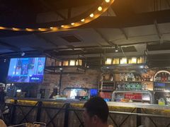 -麦凯伦烧烤·精酿超级工厂店(金桥总店)
