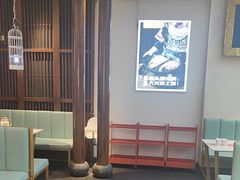 -阿瓦山寨·湘菜现炒·剁椒鱼头王(咸阳总店)