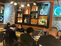 大堂-蜀天上精专麻辣香锅(文定路店)