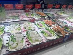 -四囍码头海鲜烧烤自助火锅(外滩南京东路悦荟广场店)