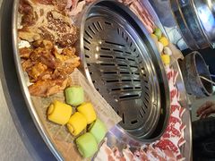 -哈哈碳都·牛肋条无限自助烤肉(台江万达店)