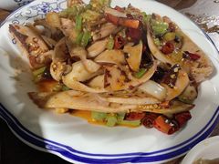 -公寓家常菜馆(海军博物馆店)