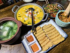 -七步香云南山里菜(昆明老街店)