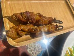 -乡村馕坑肉·烧烤·新疆菜·本地人更爱吃(阿勒泰首店)