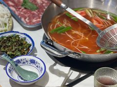 -王奋斗贵州酸汤牛肉火锅