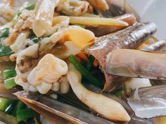 -四川小胡子海鲜(丁村万人海鲜广场店)