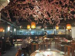 大堂-卢大鲜鱼头捞饭(美利广场店)