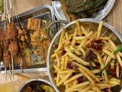 -江城燕子大排档(江汉路步行街店)