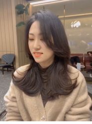 -扎嘎形象设计