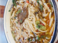 -矮子粉店1985·长沙米粉(湘春路店)