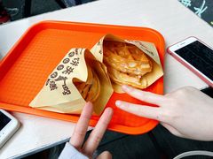 薄饼夹双球-成裕雪糕店(士多店)