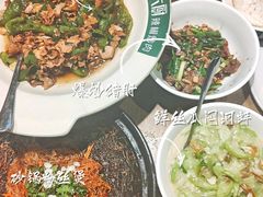 -费大厨辣椒炒肉(新城吾悦广场店)