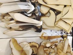 -野菌皇海景野生菌火锅(滨海大道店)