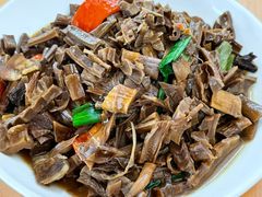 -芦茨金富饭庄·25年老字号·专做稻草鸡