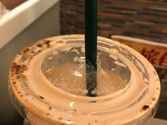 -星巴克(上海虹桥站2A检票口)