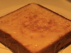 翠华--厚多士-翠华餐厅(山顶道店)