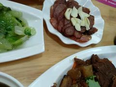 -贯一台湾牛肉面(八一七中路店)